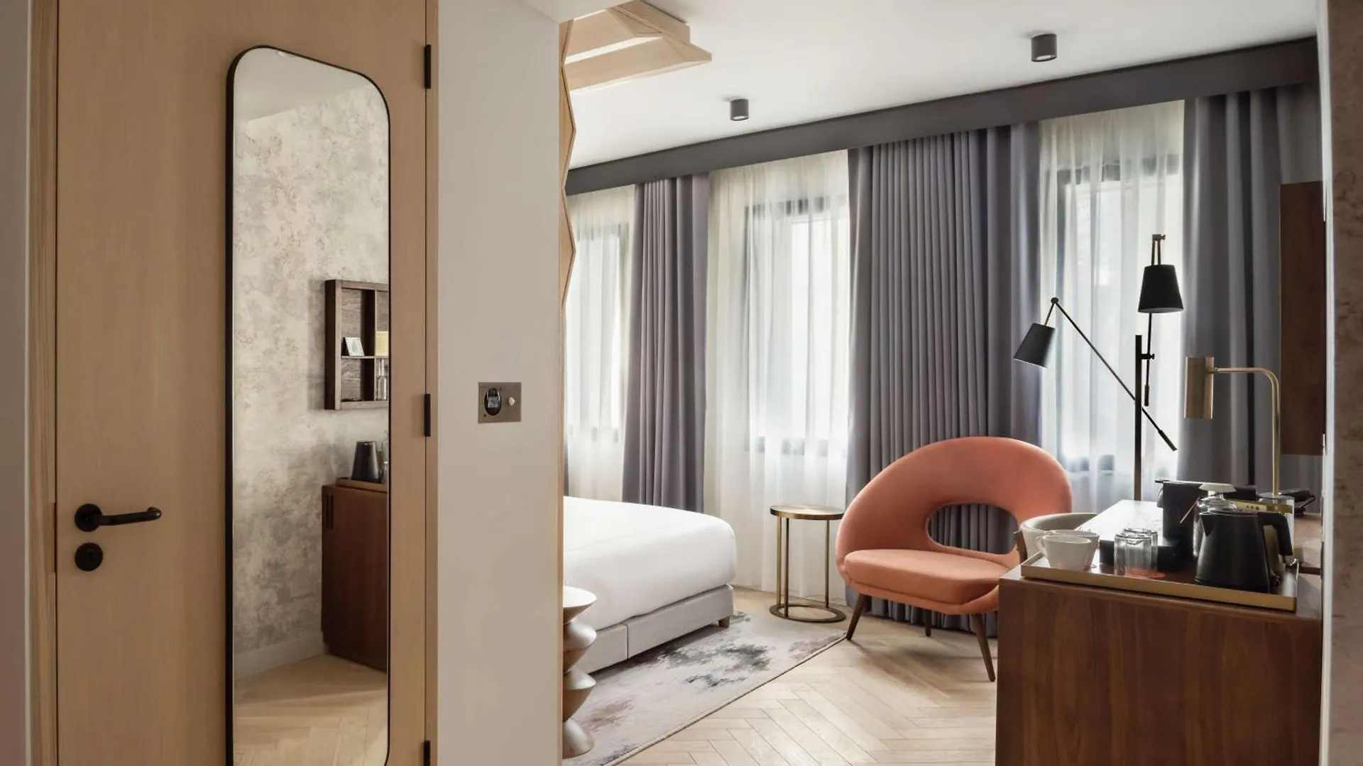 **** Hotel Canopy By Hilton London City Verenigd Koninkrijk